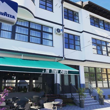 Hotel Inn Πρίζρεν Εξωτερικό φωτογραφία