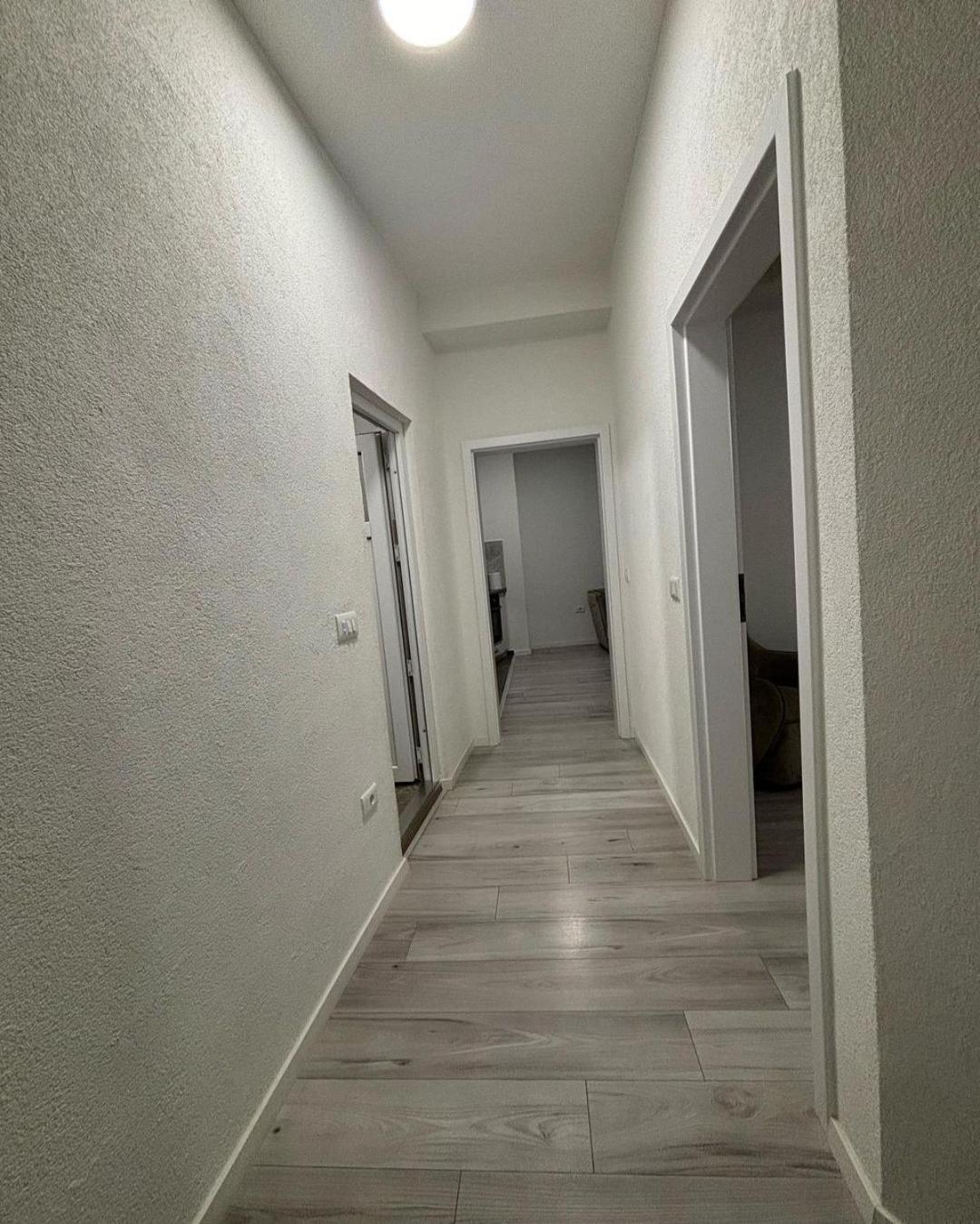 Hotel Inn Πρίζρεν Δωμάτιο φωτογραφία
